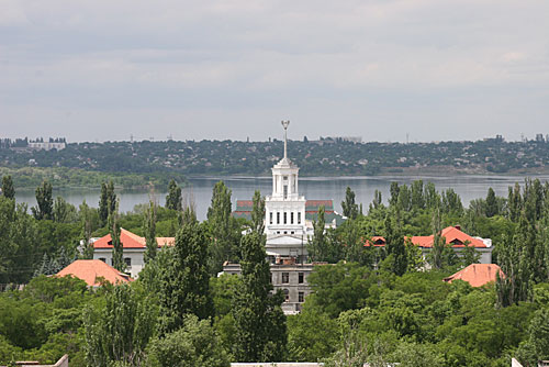 235.jpg
