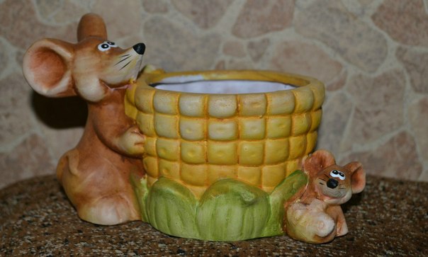 3Uq_io9vGP4.jpg