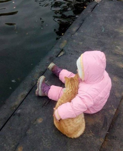 у реки.jpg